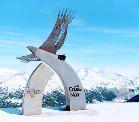 Aliga Confort Vistas A Pie De Pistas Эл Тартер Экстерьер фото